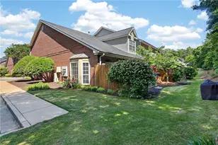 8000 Lexington Dr, Roswell, GA 30075 - Photo 23