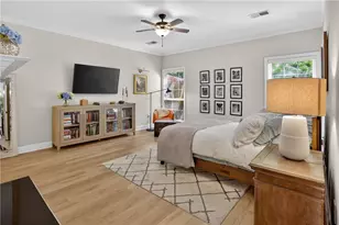 8000 Lexington Dr, Roswell, GA 30075 - Photo 11