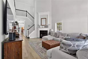 8000 Lexington Dr, Roswell, GA 30075 - Photo 3