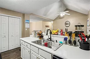 130 Bobolink Dr, Stockbridge, GA 30281 - Photo 5