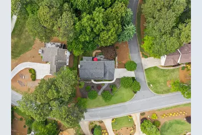 10220 Carleigh Lane, Roswell, GA 30076 - Photo 41