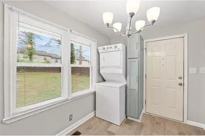 2161 Rochelle Way SW, Atlanta, GA 30349 - Photo 5