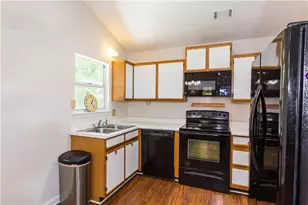 4181 Warren Rd, Flowery Branch, GA 30542 - Photo 13