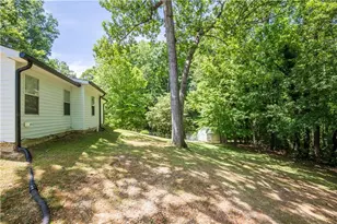 4181 Warren Rd, Flowery Branch, GA 30542 - Photo 5