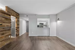 275 13th St NE, Atlanta, GA 30309 - Photo 13