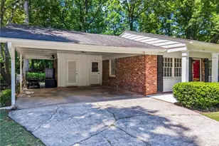 3932 Admiral Dr, Atlanta, GA 30341 - Photo 33