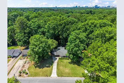 3932 Admiral Drive, Atlanta, GA 30341 - Photo 35