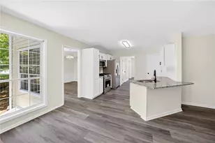 1009 Bexhill Dr, Lawrenceville, GA 30043 - Photo 7