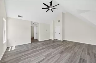 1009 Bexhill Dr, Lawrenceville, GA 30043 - Photo 29