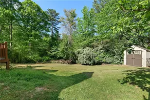 11255 Abbotts Station Dr, Duluth, GA 30097 - Photo 9