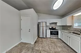217 Remington Ct, Dallas, GA 30132 - Photo 5