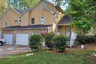 2401 Chauncey Ln SW, Marietta, GA 30064 - Photo 1