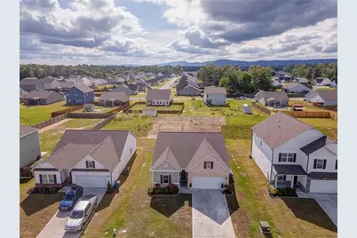 93 Royal Oak Drive NE, Rome, GA 30165 - Photo 3