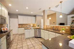 1110 Bascomb Farm Dr, Alpharetta, GA 30009 - Photo 11