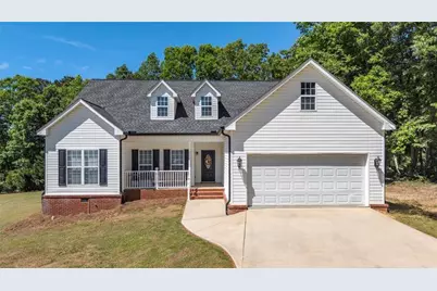 215 Charleston Avenue, Bremen, GA 30110 - Photo 1
