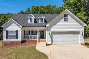 215 Charleston Ave, Bremen, GA 30110 - Photo 1