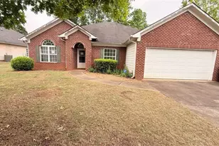 65 Lakeridge Ct, Covington, GA 30016 - Photo 1