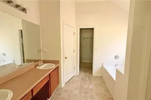 65 Lakeridge Ct, Covington, GA 30016 - Photo 13
