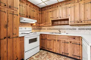7530 Williamsberg Dr, Cumming, GA 30041 - Photo 9