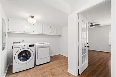 4094 Candler Lake Court NE, Atlanta, GA 30319 - Photo 31