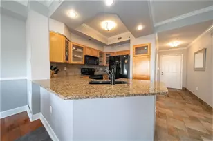 795 Hammond Dr, Atlanta, GA 30328 - Photo 3
