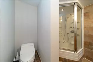 795 Hammond Dr, Atlanta, GA 30328 - Photo 21