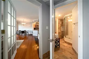 795 Hammond Dr, Atlanta, GA 30328 - Photo 17