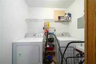 795 Hammond Dr, Atlanta, GA 30328 - Photo 23