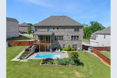 5911 Ashley Falls Lane, Flowery Branch, GA 30542 - Photo 7