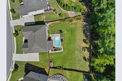 5911 Ashley Falls Lane, Flowery Branch, GA 30542 - Photo 3