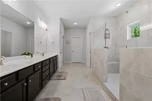 5911 Ashley Falls Ln, Flowery Branch, GA 30542 - Photo 57