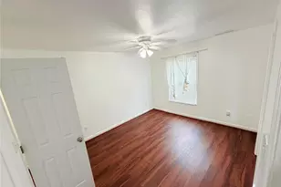 300 Summer Pl, Norcross, GA 30071 - Photo 9