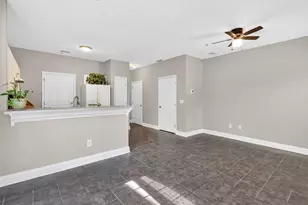 128 Creekwood Dr, Woodstock, GA 30188 - Photo 11
