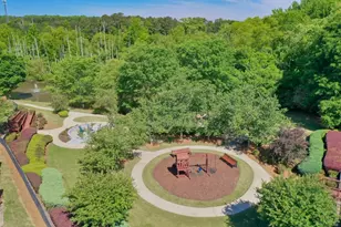 128 Creekwood Dr, Woodstock, GA 30188 - Photo 35