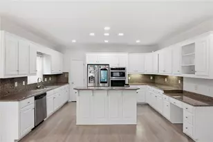 875 Ingleside Dr, Lawrenceville, GA 30044 - Photo 17