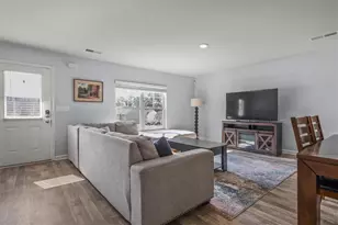 6550 Beaver Creek Trail, Atlanta, GA 30349 - Photo 5
