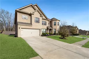 3748 Spring Pl Ct, Loganville, GA 30052 - Photo 3