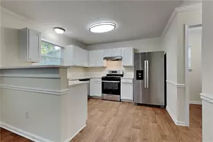 1595 Stephens Pond View, Loganville, GA 30052 - Photo 5