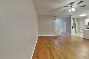 331 Mirramont Ct, Woodstock, GA 30189 - Photo 3