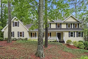 2955 Ascot Ln, Roswell, GA 30076 - Photo 1