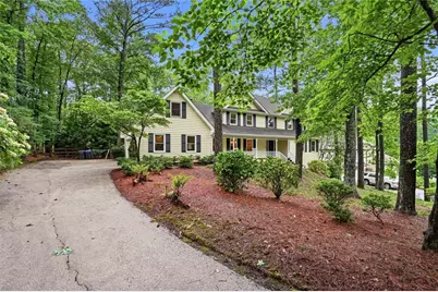 2955 Ascot Lane, Roswell, GA 30076 - Photo 3