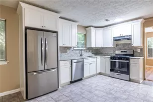4775 Cedar Park Way, Stone Mountain, GA 30083 - Photo 7