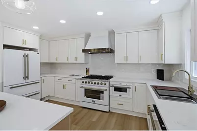 2831 Bettis Court, Marietta, GA 30066 - Photo 5