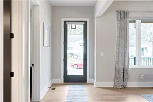 1231 Holly St, Atlanta, GA 30318 - Photo 13