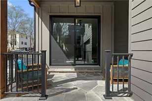 1231 Holly St, Atlanta, GA 30318 - Photo 11