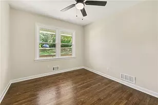 2884 Ben Hill Rd, East Point, GA 30344 - Photo 11