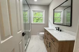 2884 Ben Hill Rd, East Point, GA 30344 - Photo 9