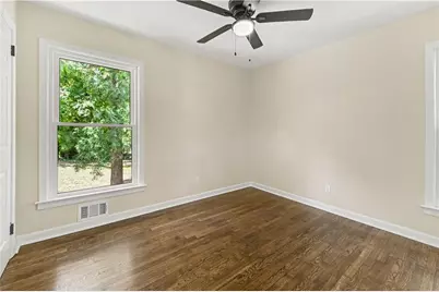 2884 Ben Hill Road, East Point, GA 30344 - Photo 23