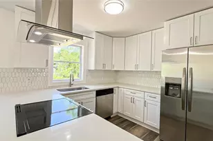 4084 Dollar Cir, Suwanee, GA 30024 - Photo 13