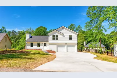 4084 Dollar Circle, Suwanee, GA 30024 - Photo 3